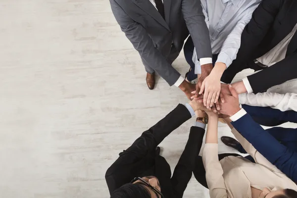 Broker community